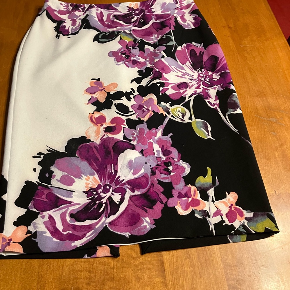 White House Black Market Purple and Black Floral Skirt